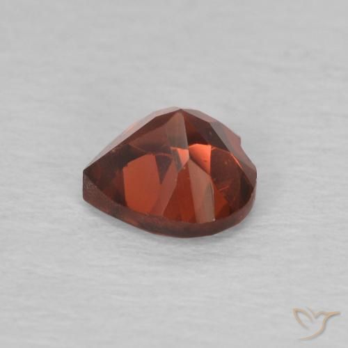 Granato Piropo Ribes Rosso naturale da 0.65 ct, Cuore, VVS-VS