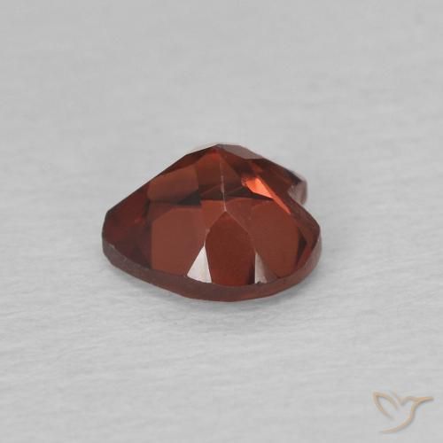 Granato Piropo Rosso brillante naturale da 0.64 ct, Cuore, VVS-VS