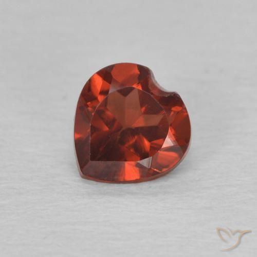 0.65ct Naturale Rosso brillante Granato Piropo, Cuore, VVS-VS