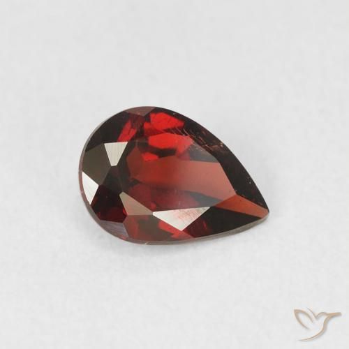 Granato Piropo Rosso scuro naturale da 0.77 ct, Forma a pera, VS