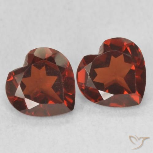 Gemme di Granato Piropo Rosso medio naturale da 1.15 ct, Cuore, VVS-VS