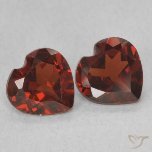 Gemme di Granato Piropo Ribes Rosso naturale da 1.06 ct, Cuore, VVS-VS
