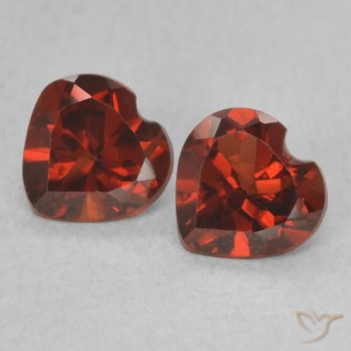 1.01ctw Naturale Sangria rossa Granato Piropo, Cuore, VVS-VS