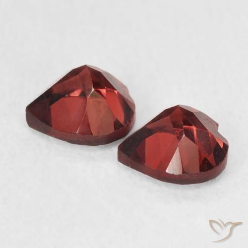 Gemme di Granato Piropo Rosso medio naturale da 1.30 ct, Cuore, VS