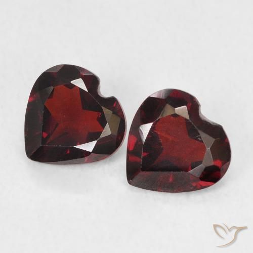Gemme di Granato Piropo Rosso Sangue Profondo naturale da 0.97 ct, Cuore, VS