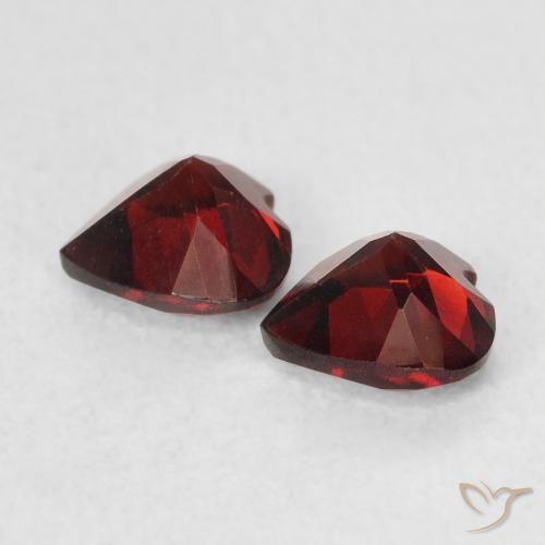 Gemme di Granato Piropo Rosso medio naturale da 1.08 ct, Cuore, VS