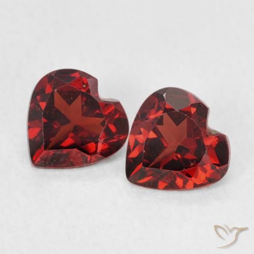 1.00ctw Naturale Ribes Rosso Granato Piropo, Cuore, VS
