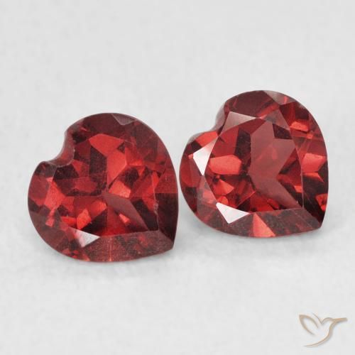 Gemme di Granato Piropo Rosso scarlatto profondo naturale da 1.30 ct, Cuore, VS