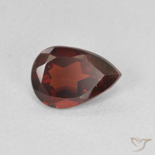 Granato Piropo Rosso scuro naturale da 0.80 ct, Forma a pera, VVS-VS