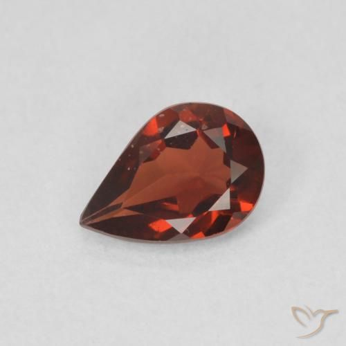 0.62ct Naturale Sangria rossa Granato Piropo, Forma a pera, VS