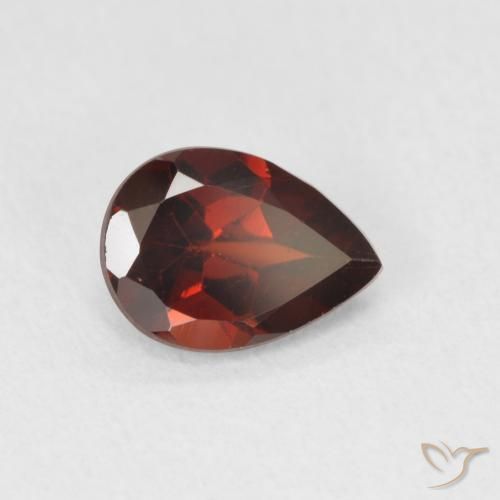 Granato Piropo Rosso medio naturale da 0.72 ct, Forma a pera, VVS-VS