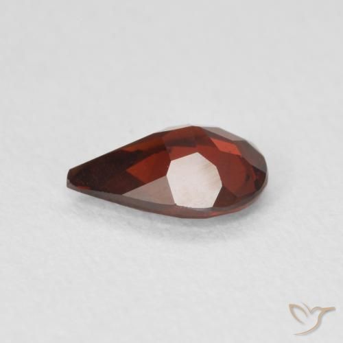 Granato Piropo Sangria rossa naturale da 0.73 ct, Forma a pera, VVS-VS