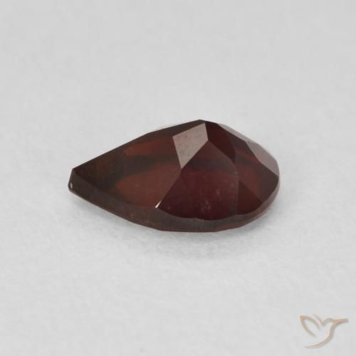 Granato Piropo Rosso scuro naturale da 0.89 ct, Forma a pera, VVS-VS