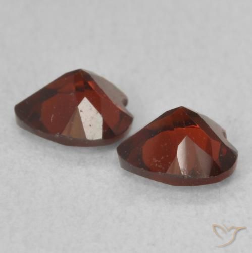Gemme di Granato Piropo Rosso scuro naturale da 1.07 ct, Cuore, VS