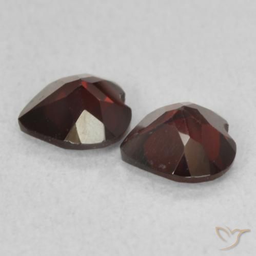 Gemme di Granato Piropo Rosso scuro naturale da 0.96 ct, Cuore, VS