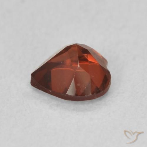 Granato Piropo Rosso brillante naturale da 0.61 ct, Cuore, VS