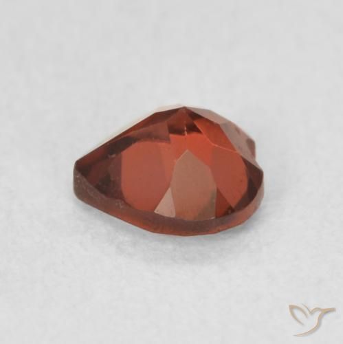 Granato Piropo Medium Dark-Red naturale da 0.61 ct, Cuore, VS