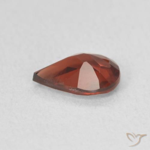 Granato Piropo Sangria rossa naturale da 0.70 ct, Forma a pera, VVS