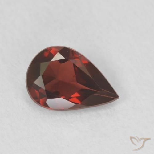 Granato Piropo Rosso intenso naturale da 0.74 ct, Forma a pera, VVS