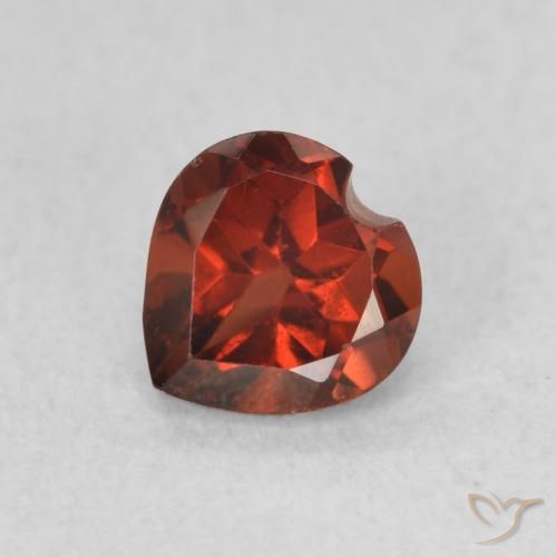 0.61ct Naturale Sangria rossa Granato Piropo, Cuore, VVS