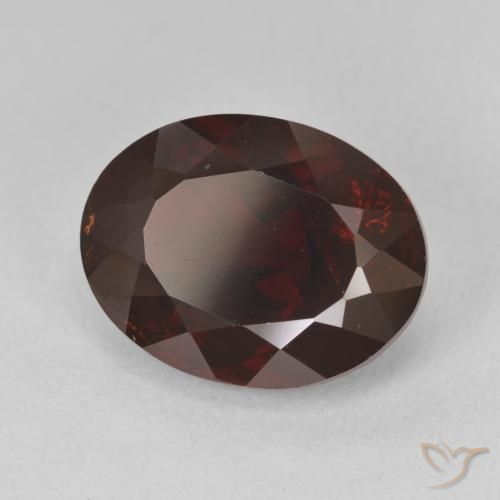 Granato Piropo Rosso nerastro naturale da 9.43 ct, Ovale, VS-SI