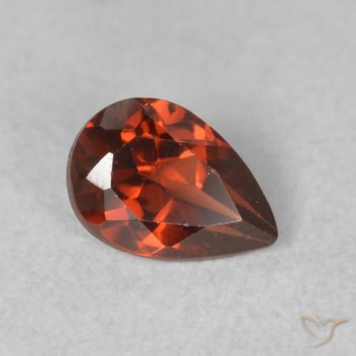 Granato Piropo Rosso scuro naturale da 0.52 ct, Forma a pera, VS