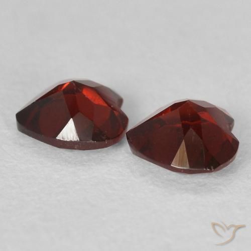 Gemme di Granato Piropo Sangria rossa naturale da 1.07 ct, Cuore, VS