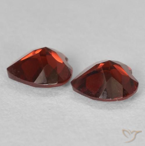 Gemme di Granato Piropo Rosso medio naturale da 0.89 ct, Cuore, VVS-VS