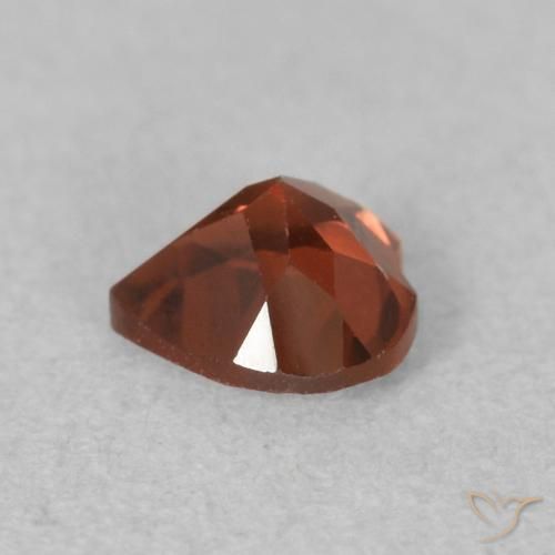 Granato Piropo Rosso caramella naturale da 0.61 ct, Cuore, VVS-VS
