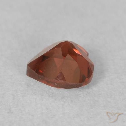 Granato Piropo Rosso brillante naturale da 0.59 ct, Cuore, VVS-VS