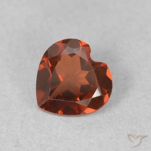 0.55ct Naturale Medium Dark-Red Granato Piropo, Cuore, VVS-VS