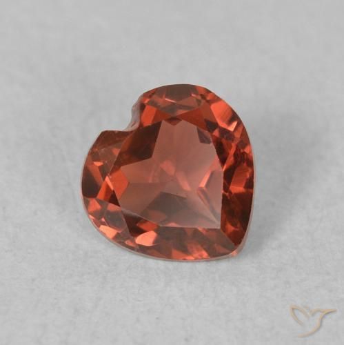 Granato Piropo Rosso rosa scuro naturale da 0.59 ct, Cuore, VVS-VS