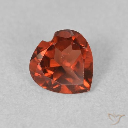 Granato Piropo Rosso brillante naturale da 0.51 ct, Cuore, VVS-VS