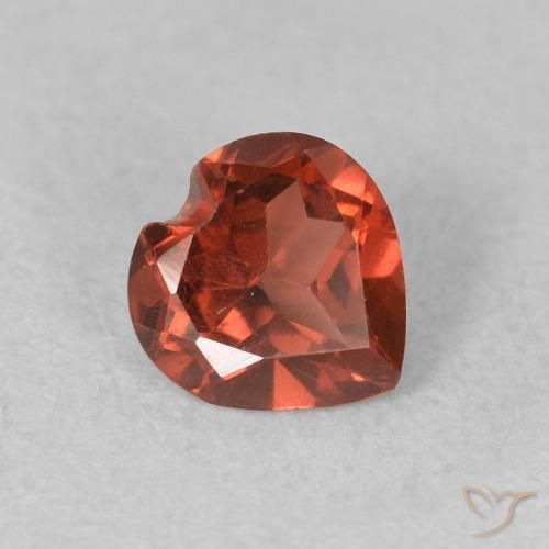 Granato Piropo Ribes Rosso naturale da 0.56 ct, Cuore, VVS-VS
