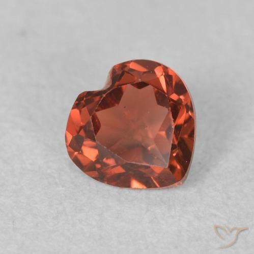 Granato Piropo Rosso Cremisi Profondo naturale da 0.64 ct, Cuore, VVS-VS