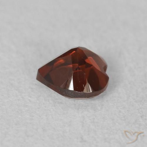 Granato Piropo Ribes Rosso naturale da 0.57 ct, Cuore, VS
