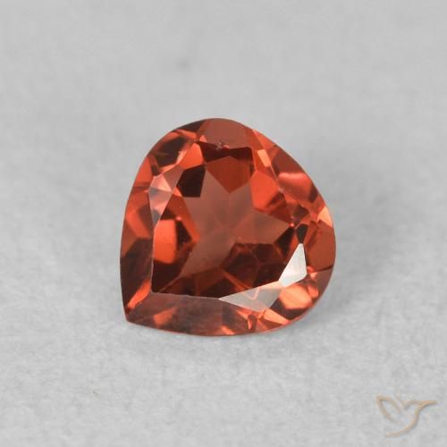 0.56ct Naturale Ribes Rosso Granato Piropo, Forma a pera, VS