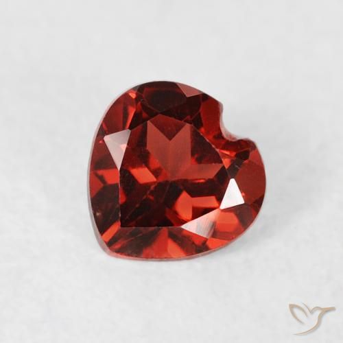 0.54ct Naturale Rosso medio Granato Piropo, Cuore, VS