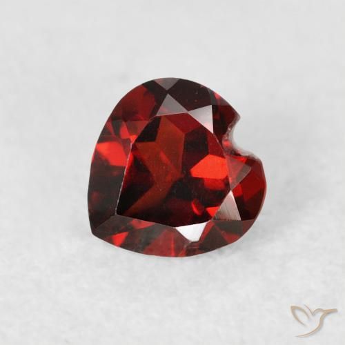 0.58ct Naturale Rosso medio Granato Piropo, Cuore, VS