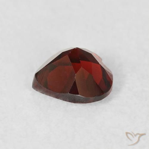 Granato Piropo Rosso medio naturale da 0.58 ct, Cuore, VS