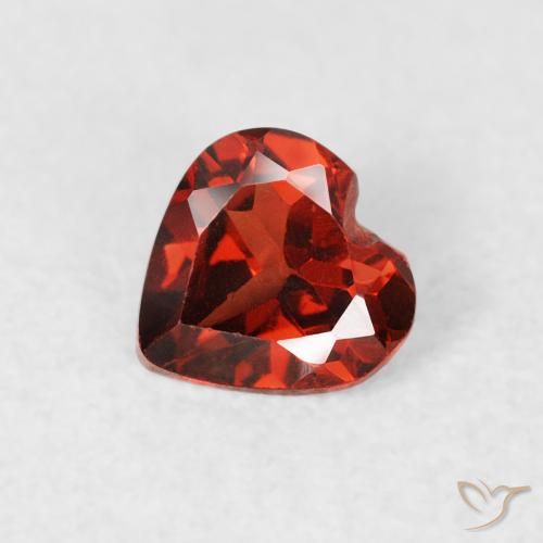 Granato Piropo Rosso brillante naturale da 0.54 ct, Cuore, VS