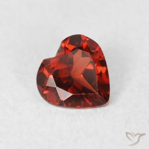 Granato Piropo Rosso brillante naturale da 0.54 ct, Cuore, VS