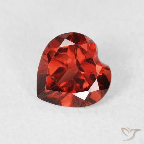 0.54ct Naturale Rosso medio Granato Piropo, Cuore, VS