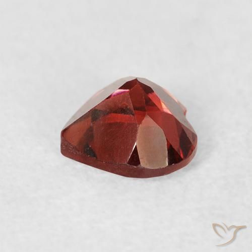 Granato Piropo Ribes Rosso naturale da 0.67 ct, Cuore, VS