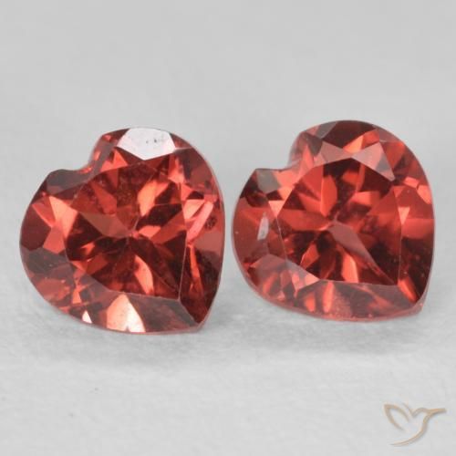 Gemme di Granato Piropo Rosso scuro naturale da 1.19 ct, Cuore, VS