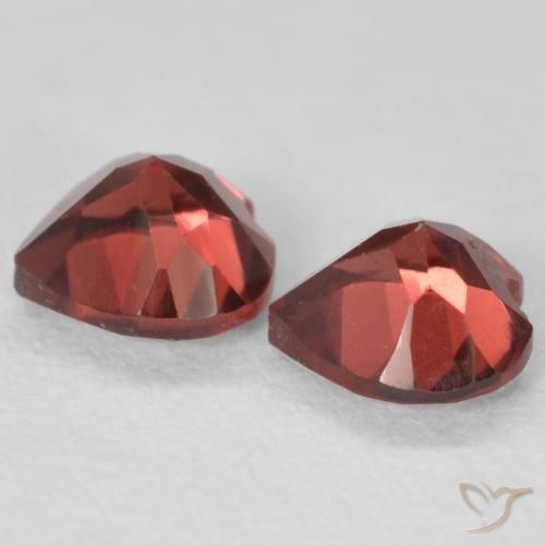 Gemme di Granato Piropo Rosso intenso naturale da 1.24 ct, Cuore, VS