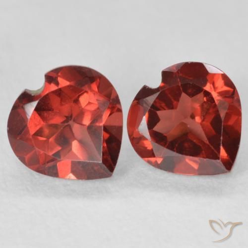 Gemme di Granato Piropo Rosso scuro naturale da 1.26 ct, Cuore, VS