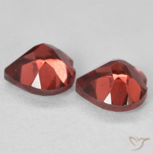 Gemme di Granato Piropo Rosso scuro naturale da 1.26 ct, Cuore, VS