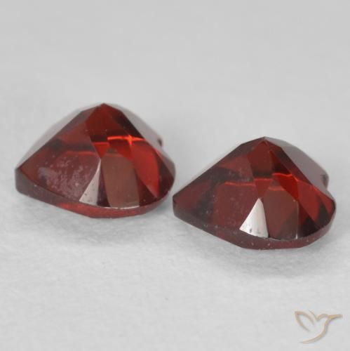 Gemme di Granato Piropo Rosso scuro naturale da 1.14 ct, Cuore, VS