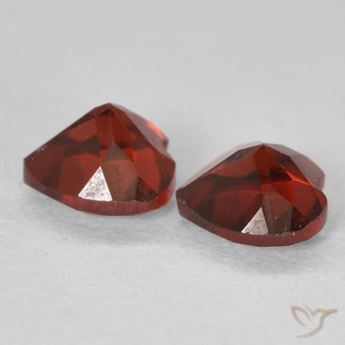 Gemme di Granato Piropo Ribes Rosso naturale da 1.26 ct, Cuore, VVS-VS